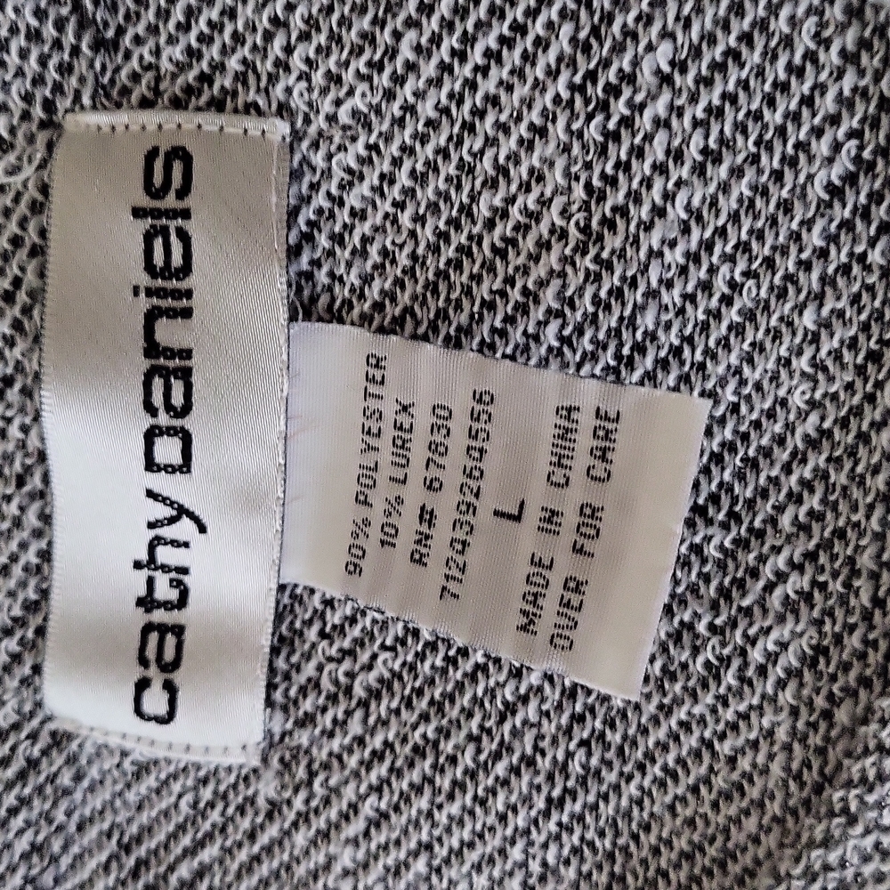 Sold Cathy Daniels women's colorblock long sleeve sweater shirt top, L - Picture 5 of 6